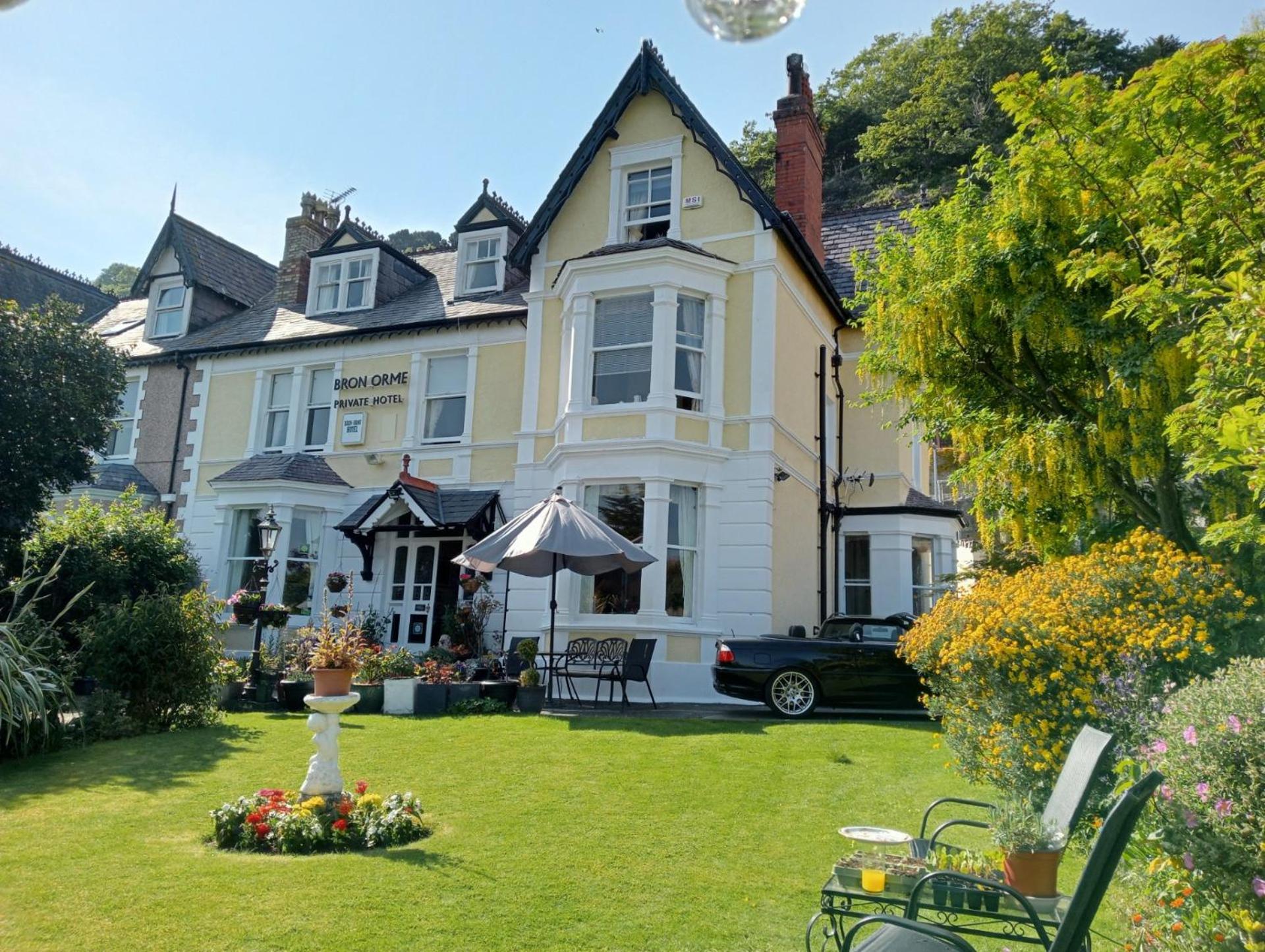 Bron Orme Private Hotel Llandudno Exterior foto