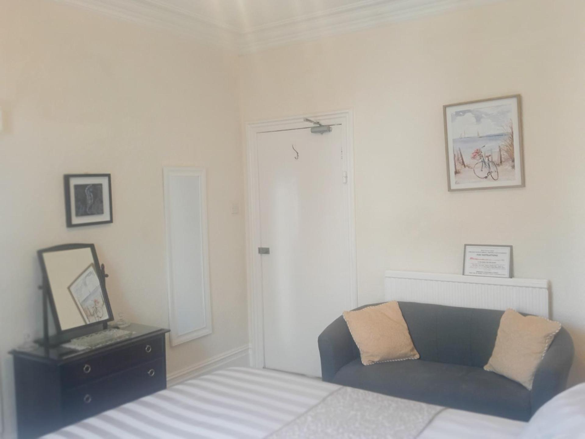 Bron Orme Private Hotel Llandudno Exterior foto